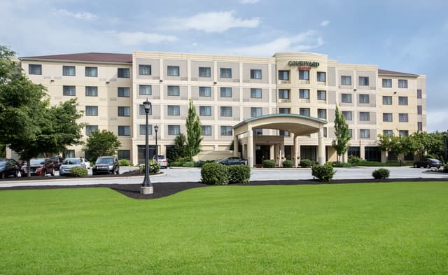 The first U.S. Marriott hotel that's 100% solar-powered